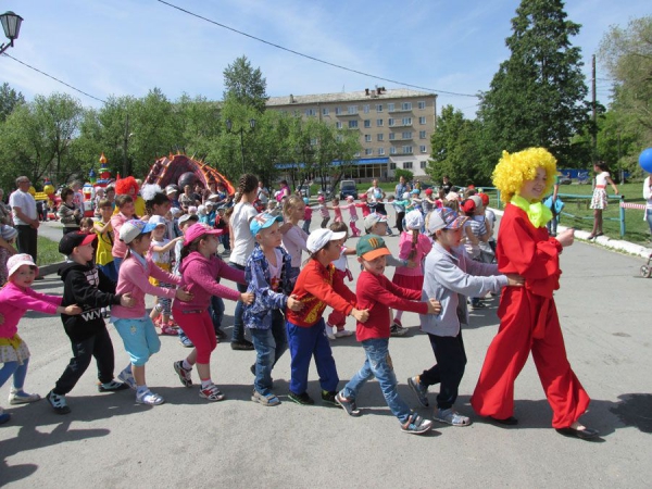 festival-detskih-talantov-zolotoe-yabloko