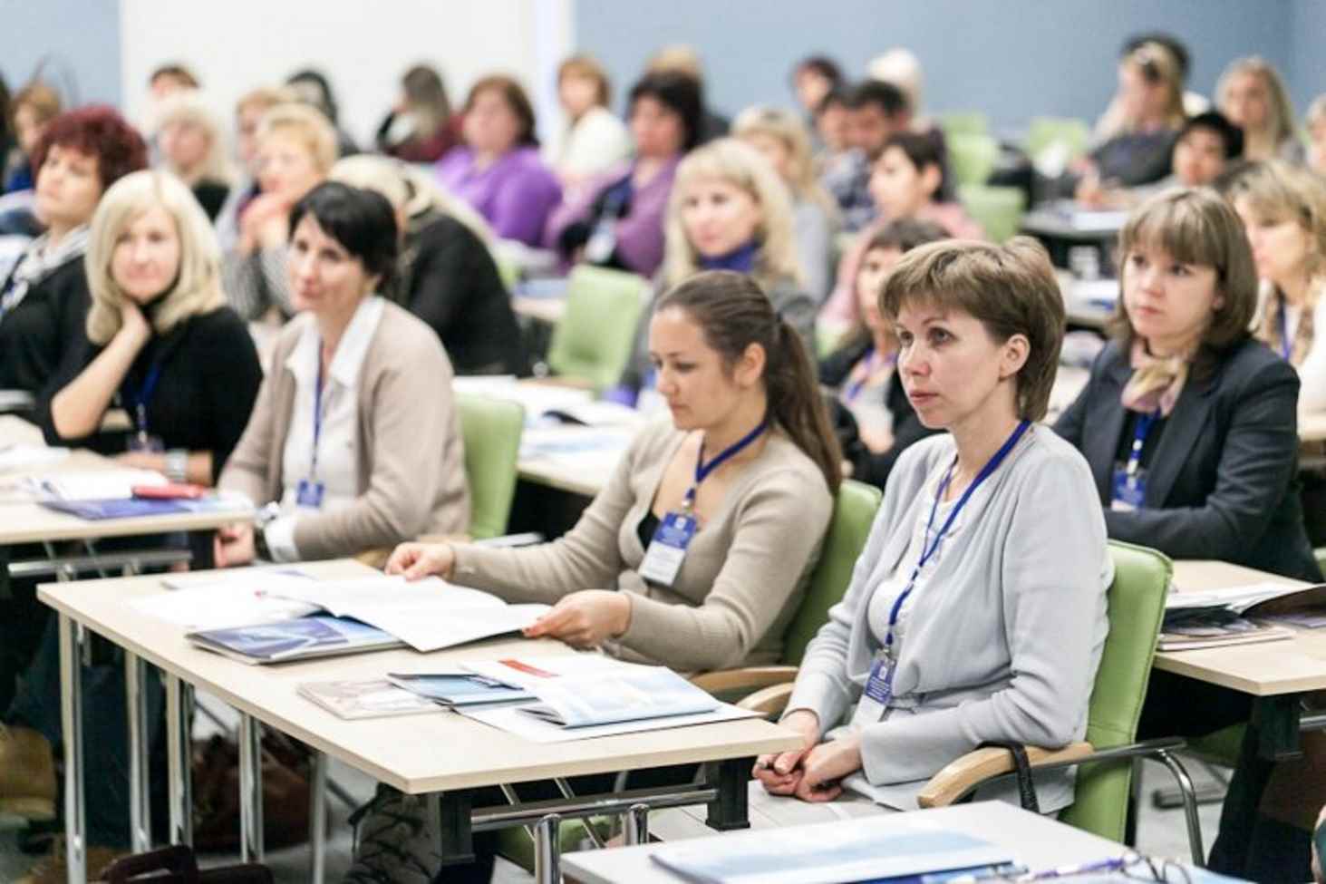 po-11-dekabrya-pedagogi-smogut-zapisatsya-na-3-kursa-za-990-rublej